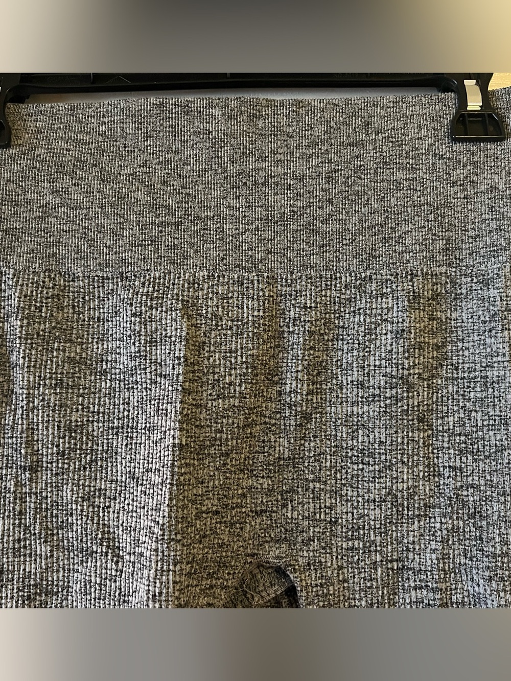 Worn Once! Gray Ribbed Stretch Leggings- Size Large - Picture 3 of 6